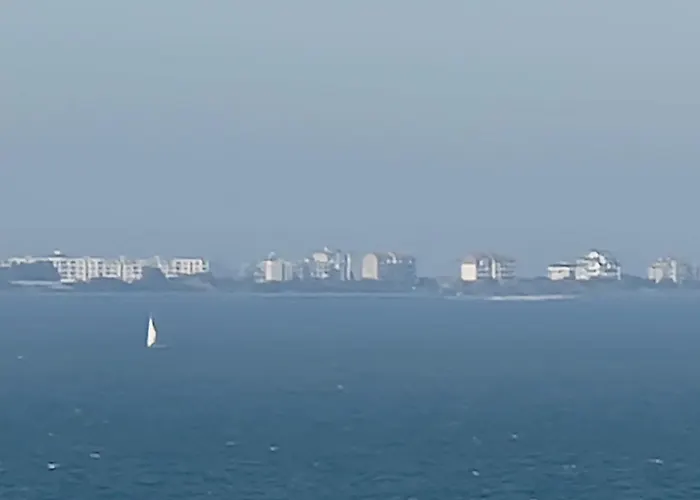 Apartament Sunrise - 2 Bedrooms To The Sea *