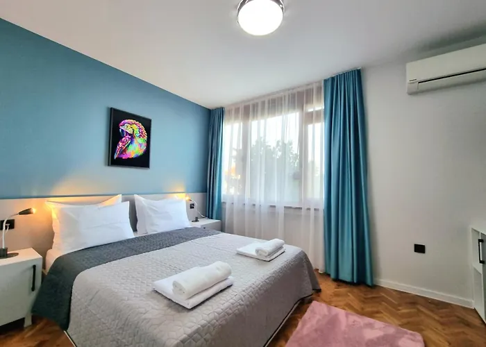 Апартамент Sunrise - 2 Bedrooms To The Sea