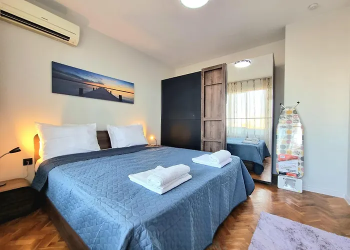 Sunrise - 2 Bedrooms To The Sea *