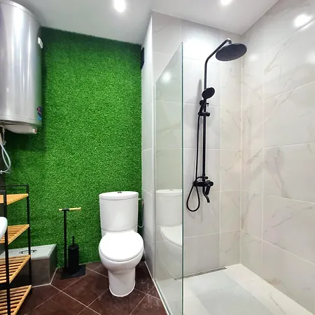 Sunrise - 2 Bedrooms To The Sea