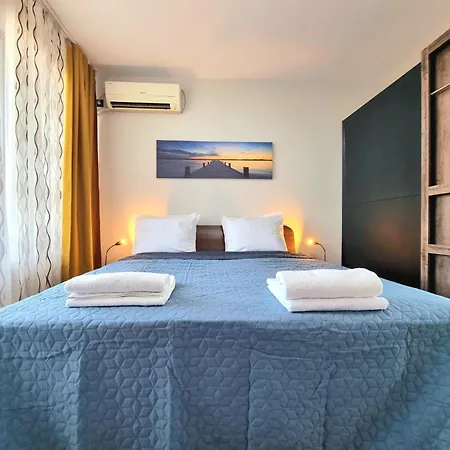Sunrise - 2 Bedrooms To The Sea Burgas Stad