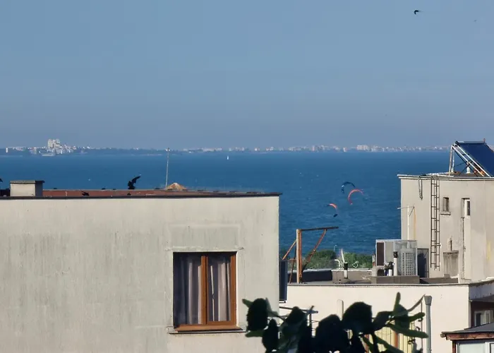 Sunrise - 2 Bedrooms To The Sea